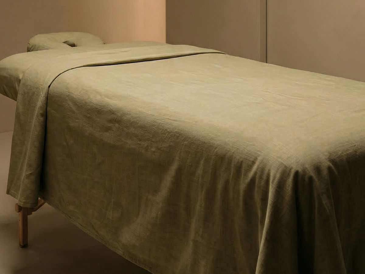Massage table setup